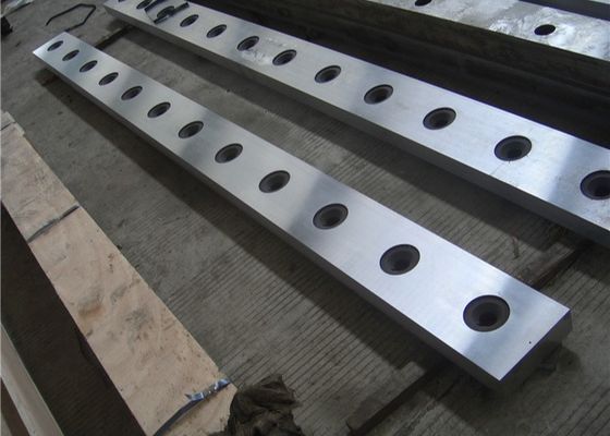 61の64HRC鋼鉄せん断の刃はHot Rolling製造所のための厚い切断板羽根を収穫する