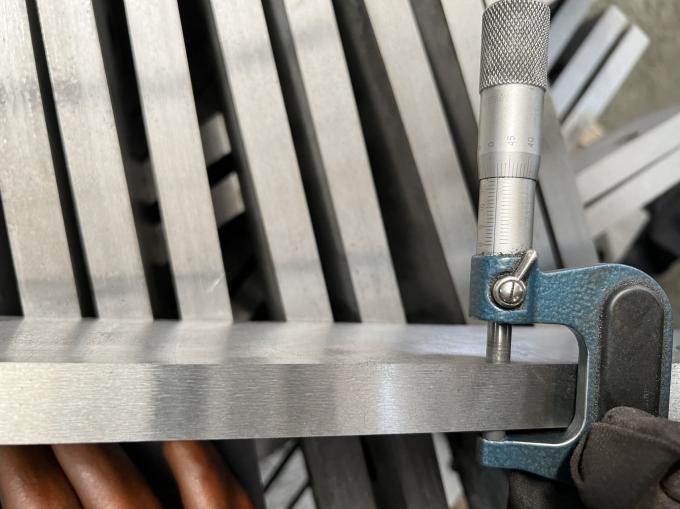 パーソナライズド 液圧切削機 刀片 切削機 刀片 鉄切削機 刀片 18